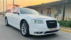 کرایسلەر 300